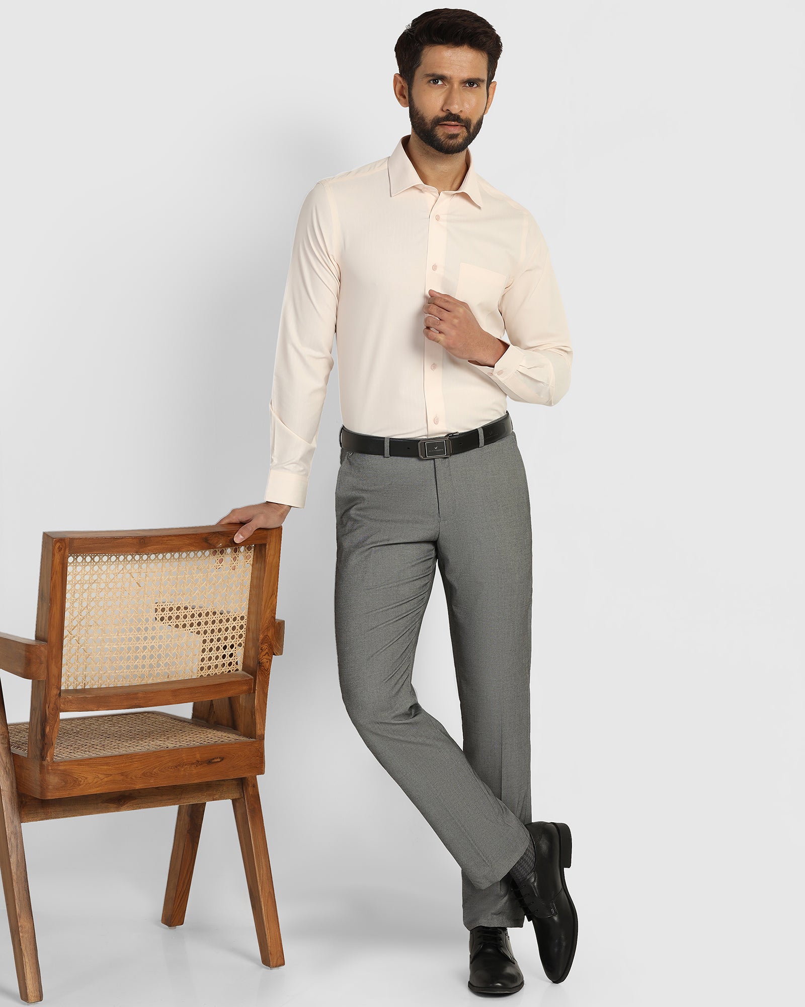 Slim Comfort B-95 Formal Grey Solid Trouser - Musk
