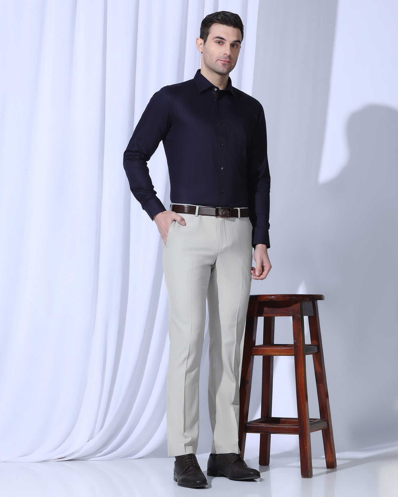 Slim Comfort B-95 Formal Light Grey Textured Trouser - Coach