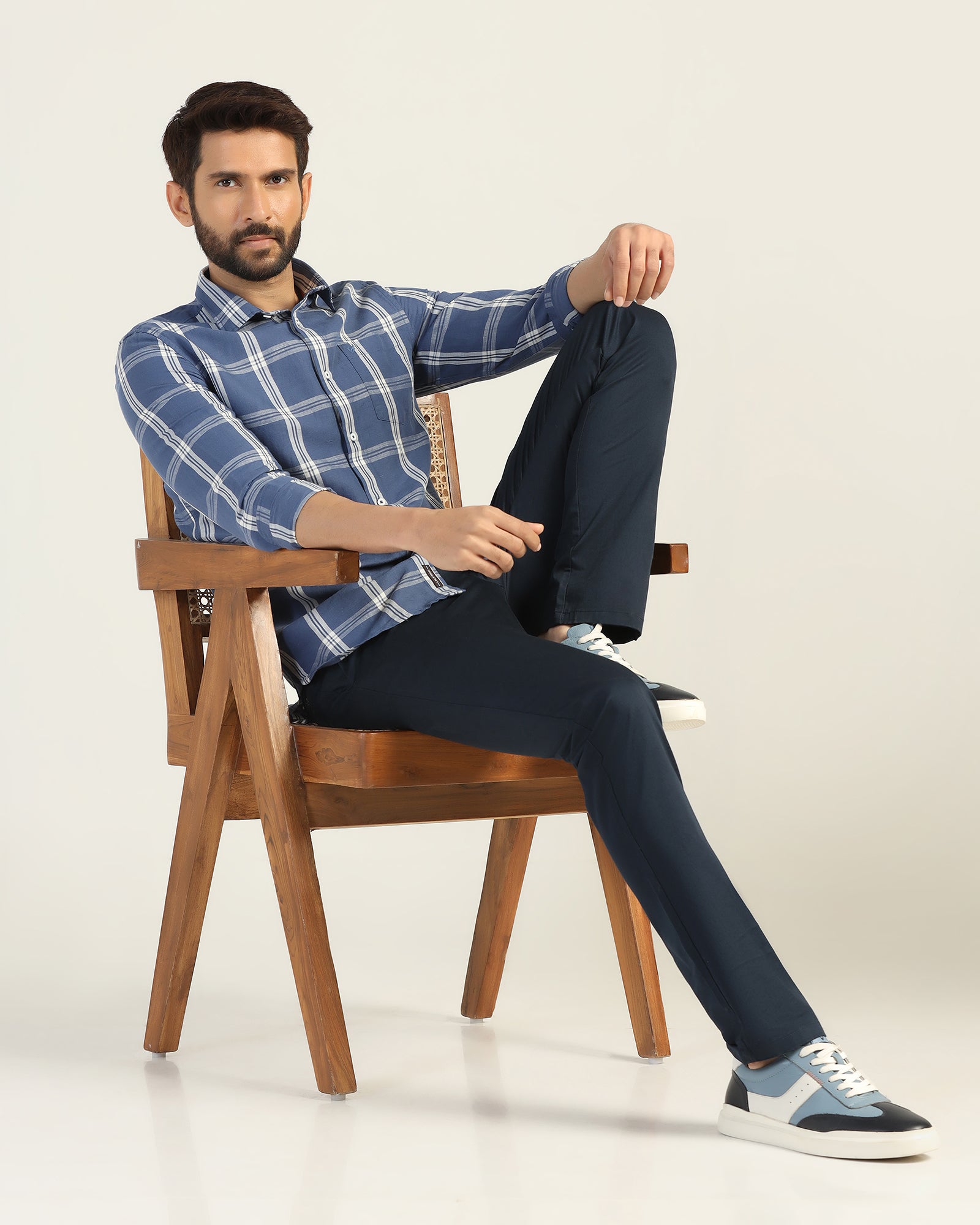 Slim Fit B-91 Casual Navy Solid Khakis - Martin