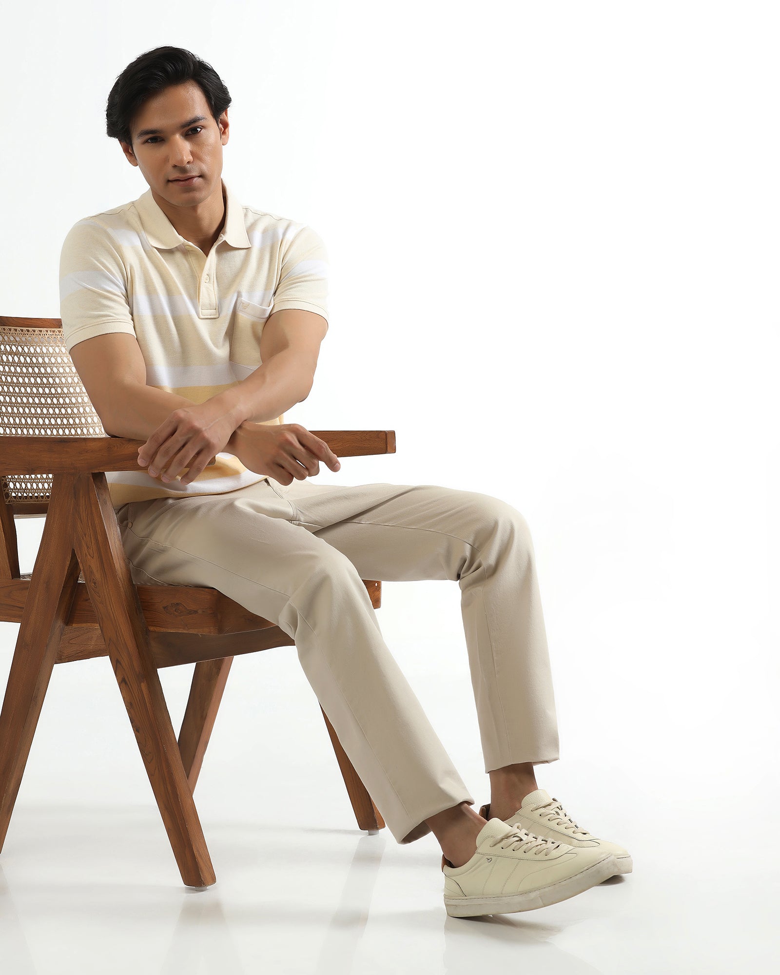 Slim Comfort B-95 Casual Beige Solid Khakis - Silvet