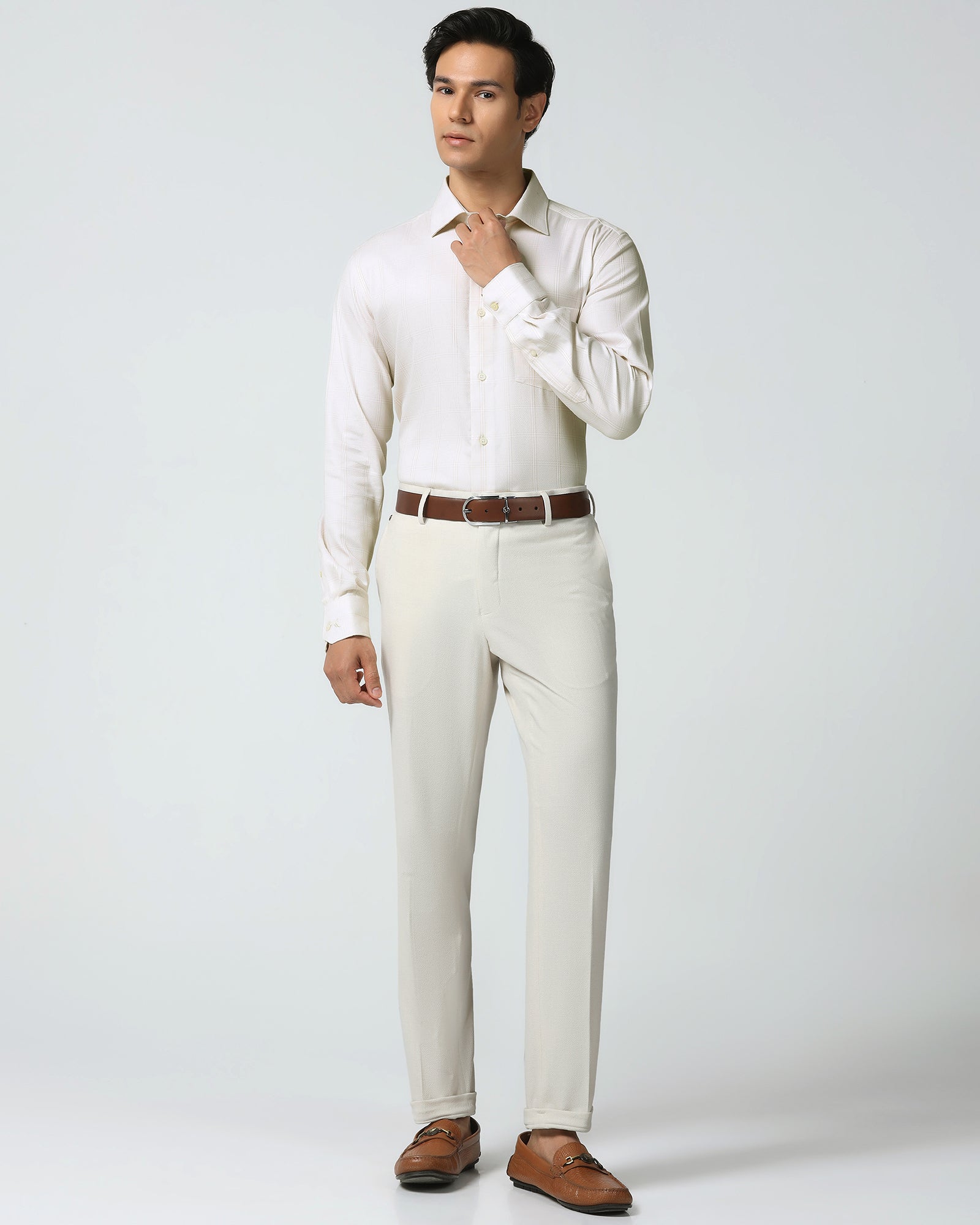 Slim Comfort B-95 Formal Beige Textured Trouser - Veneta