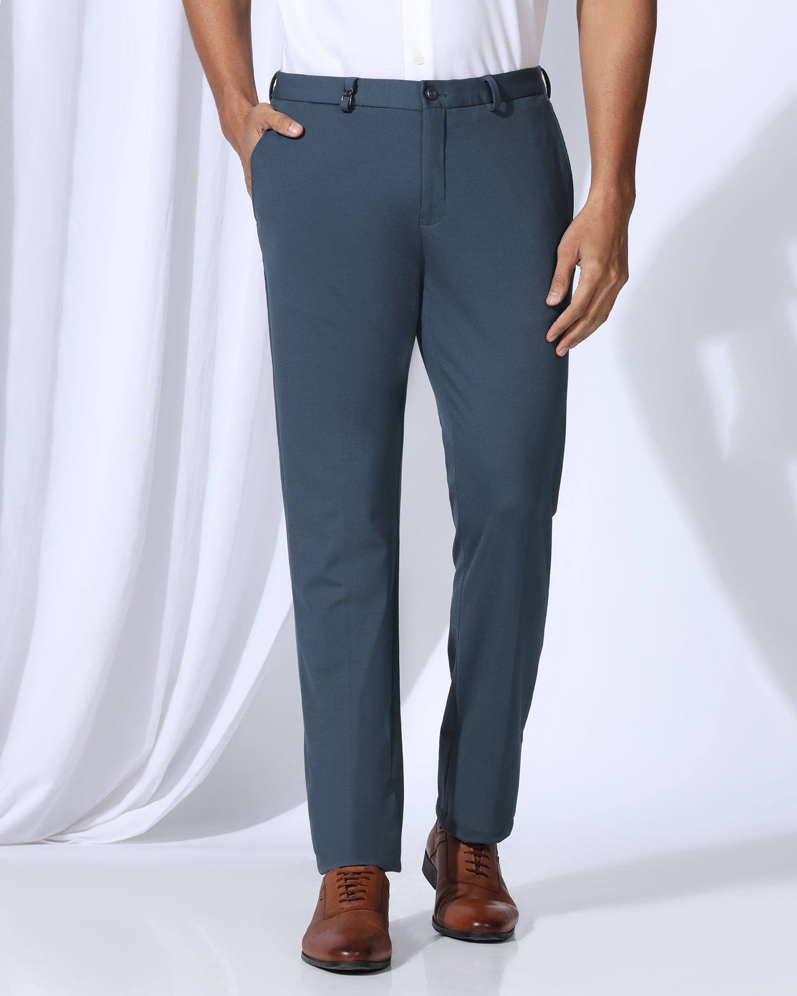 Slim Comfort B-95 Formal Blue Solid Trouser - Oak