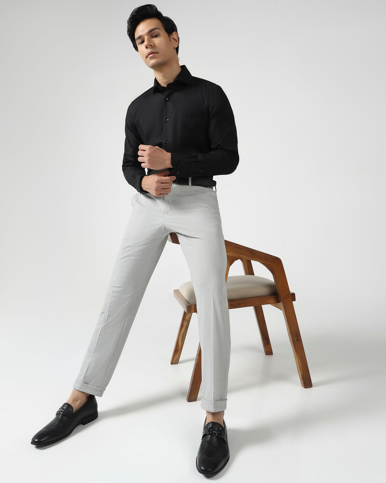 Slim Comfort B-95 Formal Grey Textured Trouser - Veneta