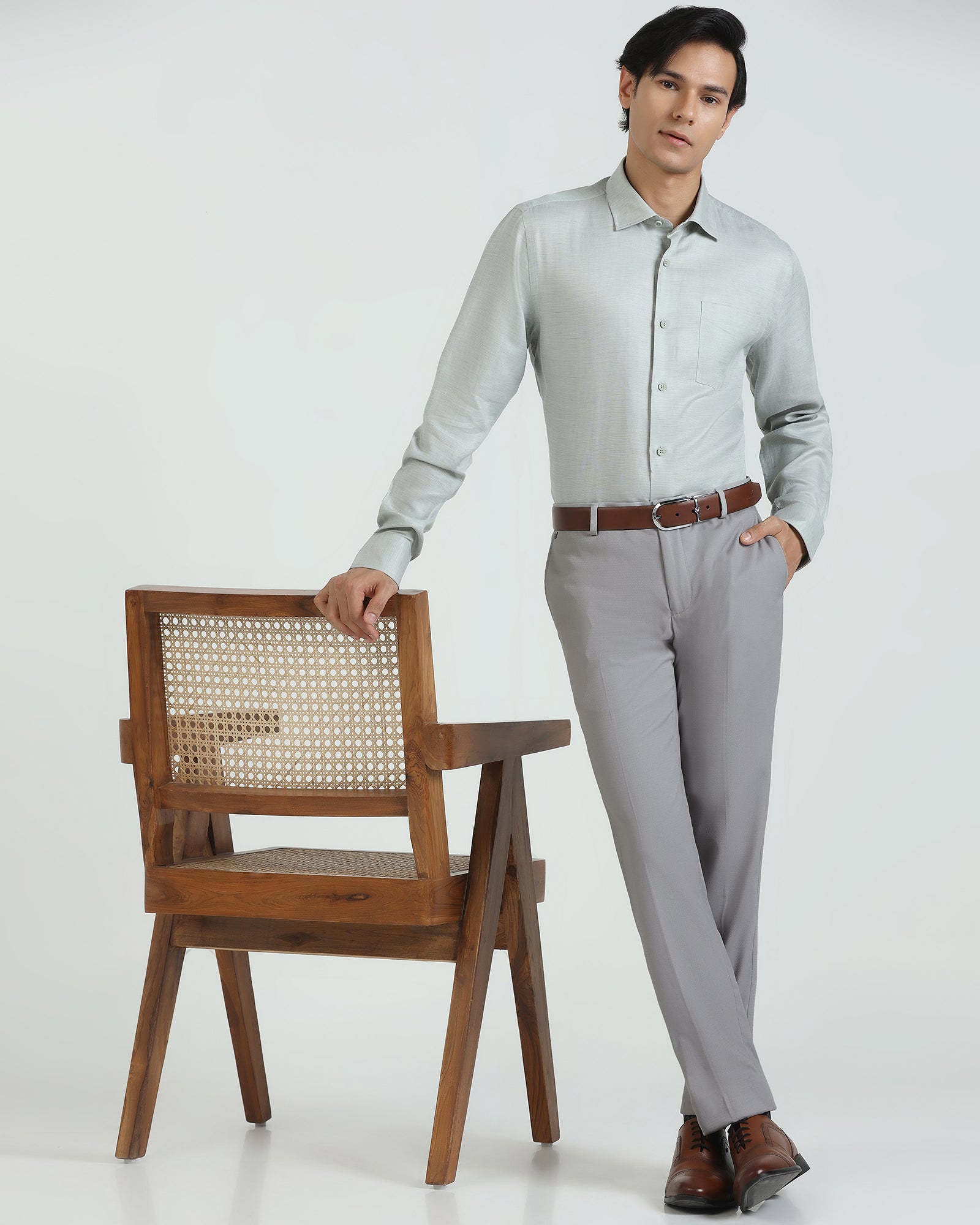 Slim Comfort B-95 Formal Light Grey Textured Trouser - Saint