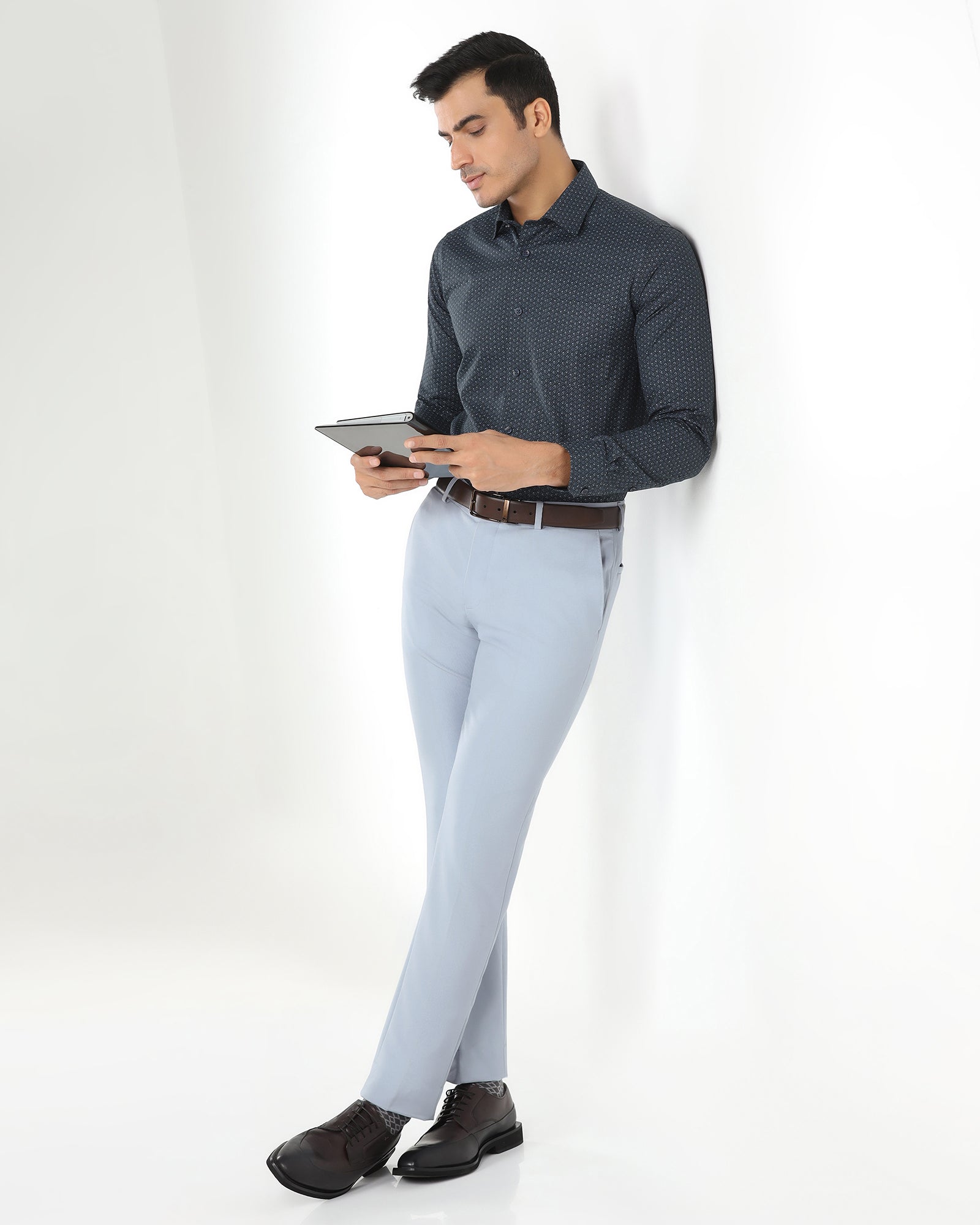 Slim Fit B-91 Formal Light Blue Solid Trouser - Kenneth