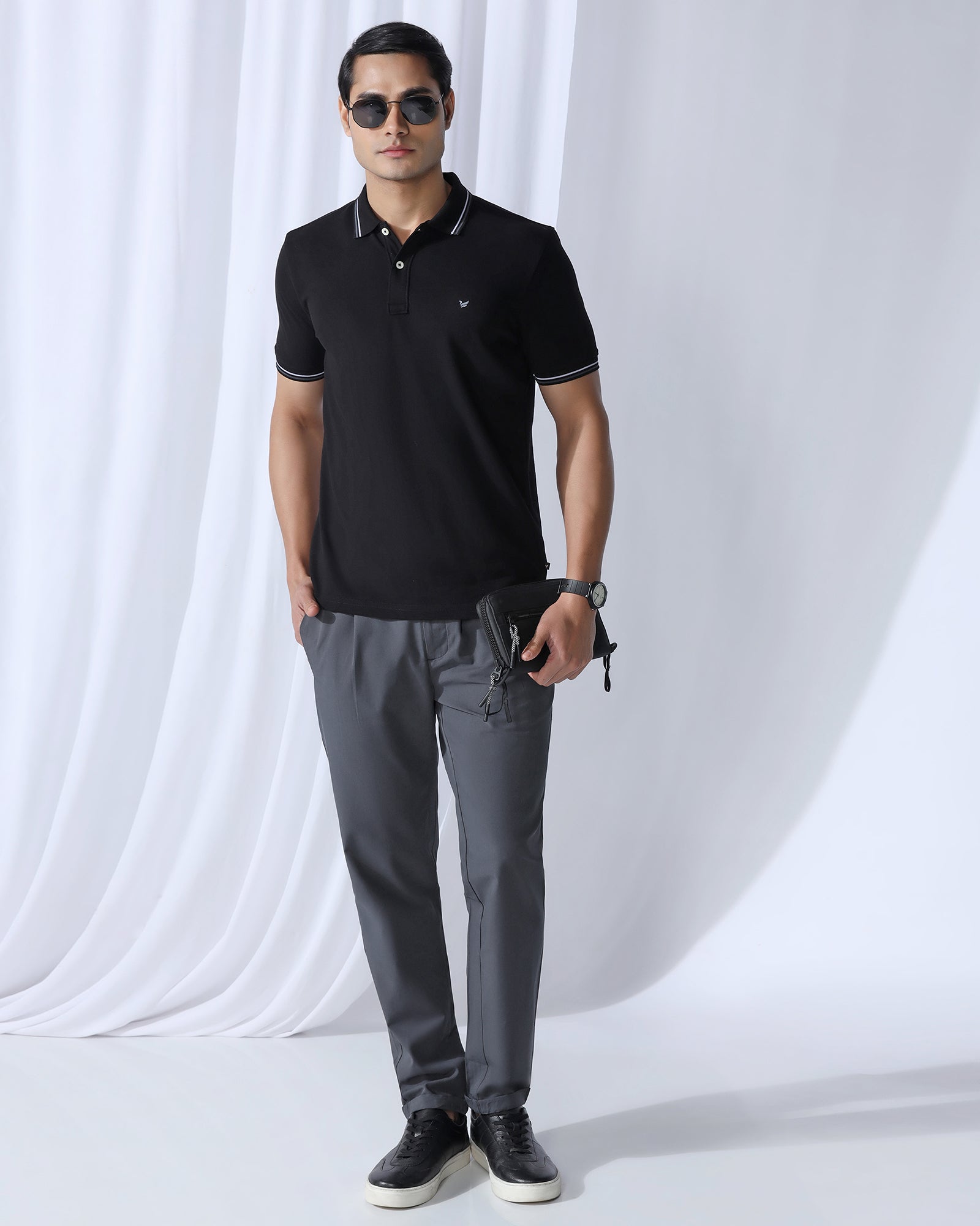Sneaker Fit Casual Charcoal Solid Khakis - Ario