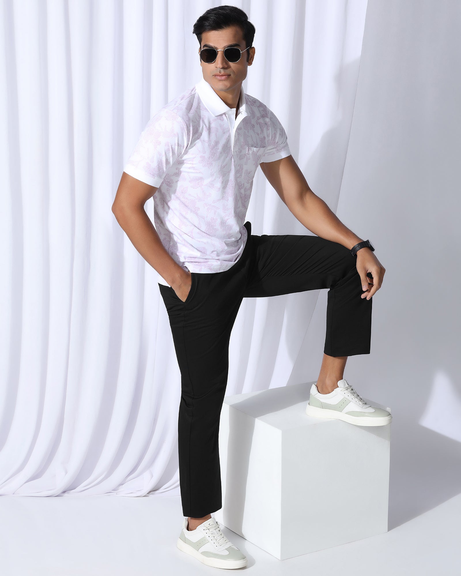 Straight B-90 Casual Black Solid Khakis - Martin