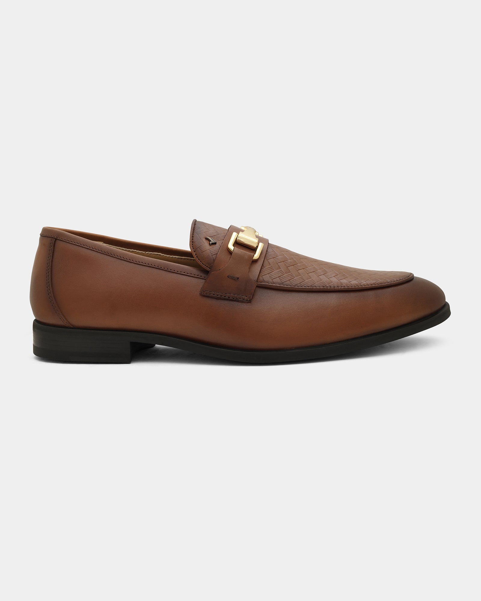 Tan Solid Loafers Shoes - Winaa