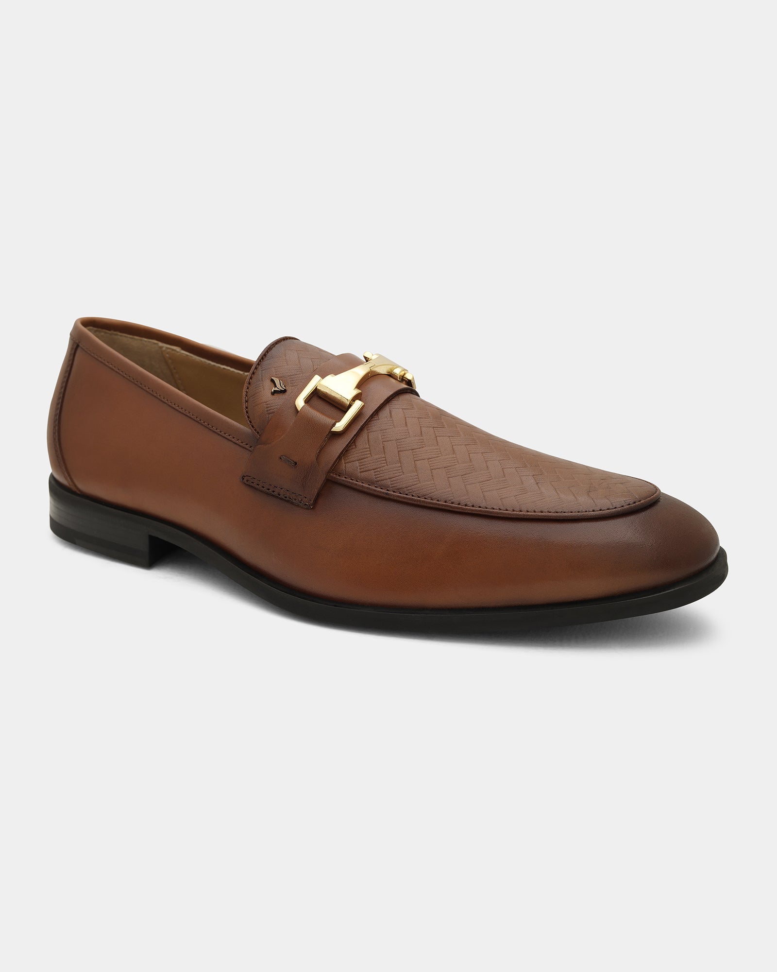 Tan Solid Loafers Shoes - Winaa