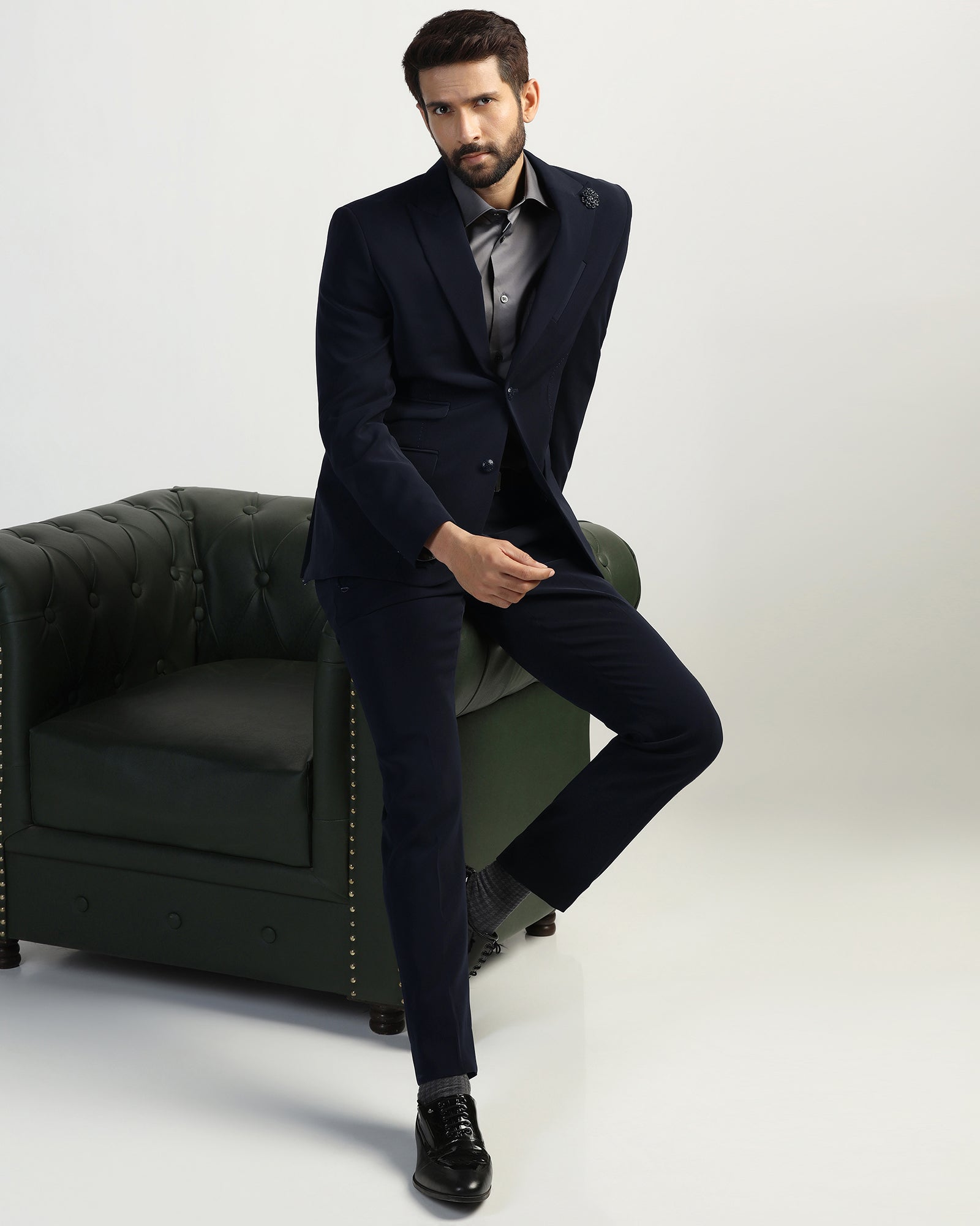 Two Piece Navy Solid Formal Suit - Weimer