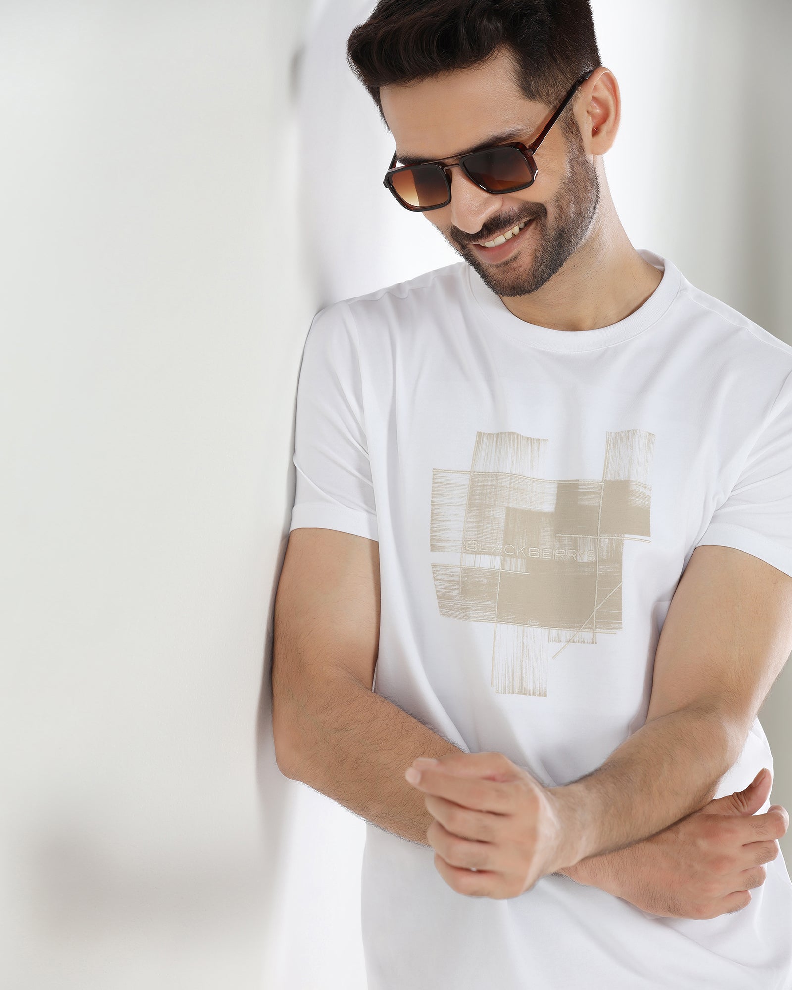 White Crew Neck Solid T-Shirt - Rust