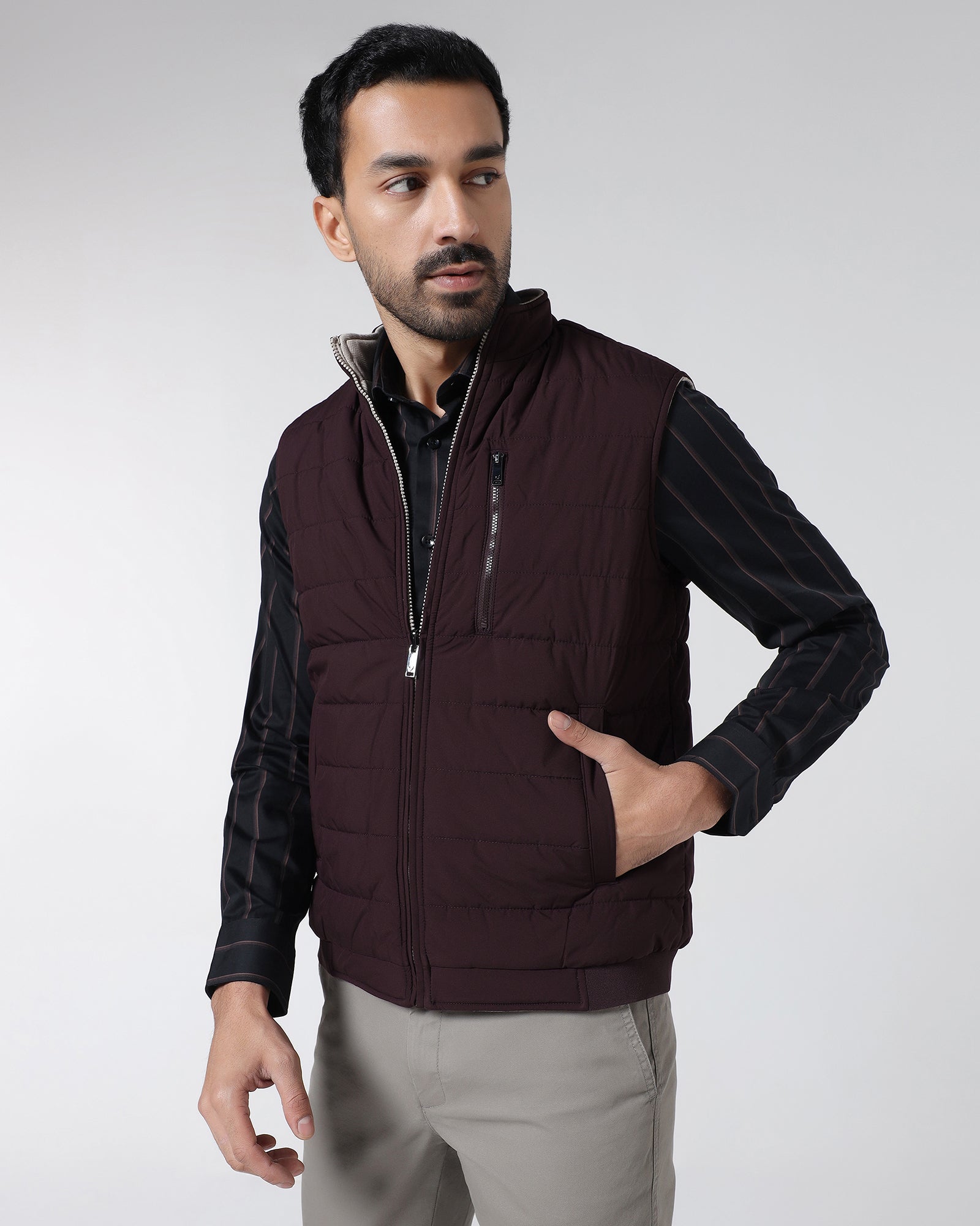 Wine Reversible Solid Zipper Jacket - Zietro