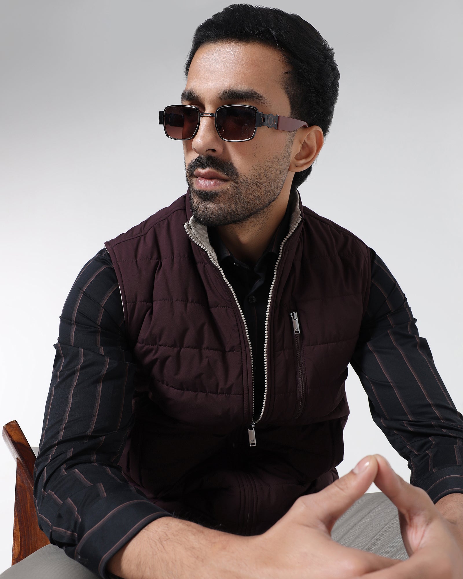 Wine Reversible Solid Zipper Jacket - Zietro