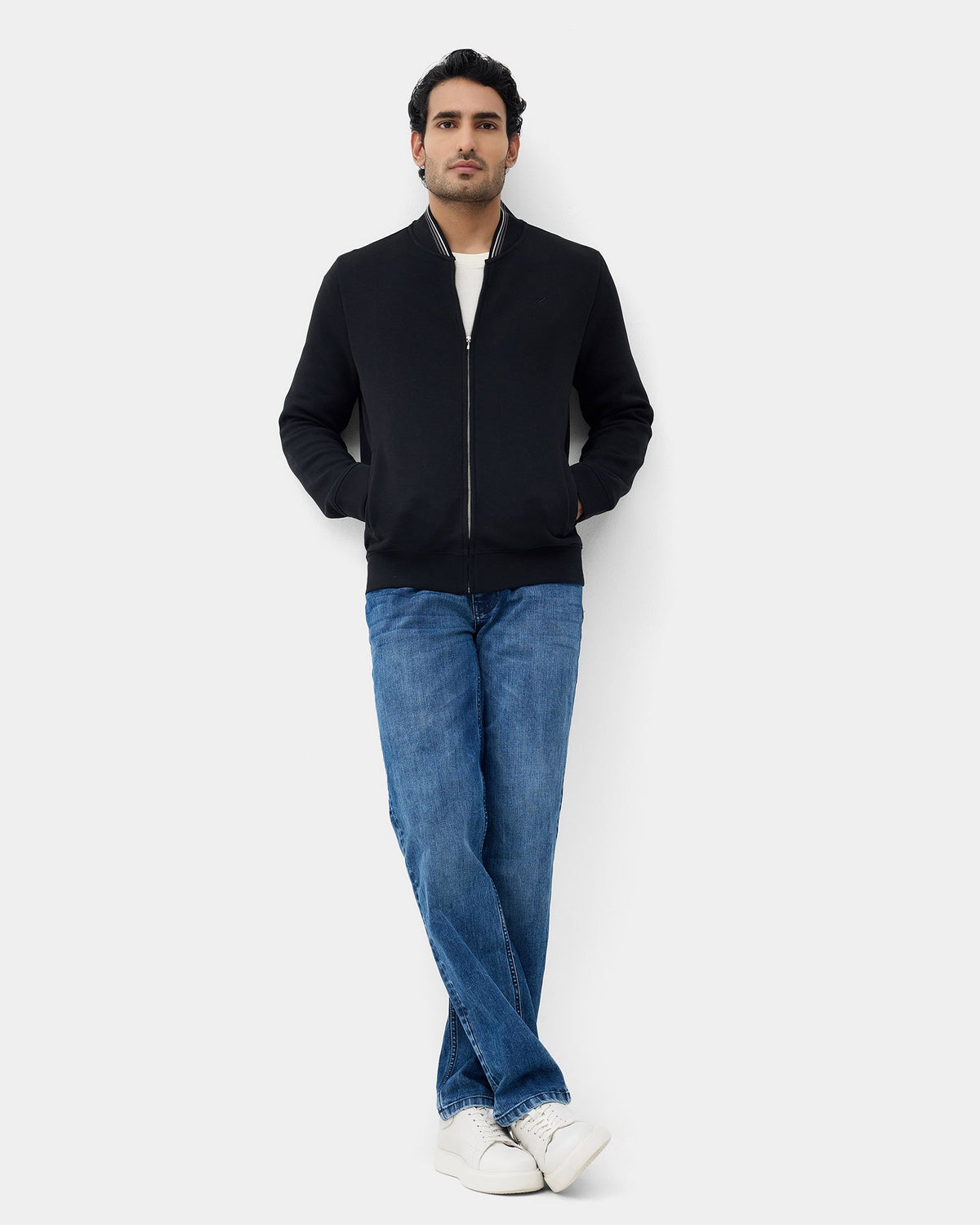 Black Solid Sweatshirt - Morgo