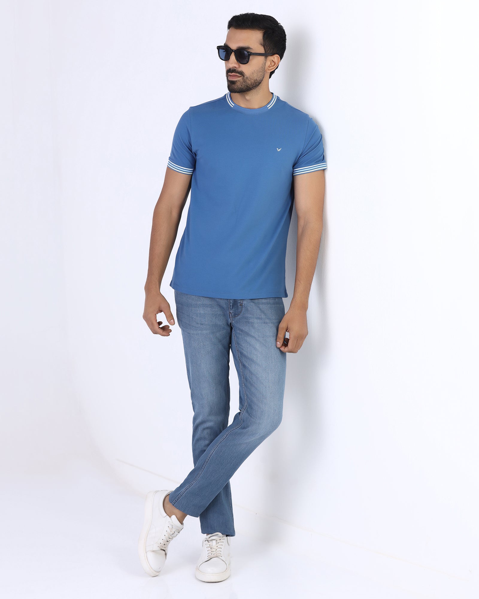 Blue Crew Neck Solid T-Shirt - Bellatrix