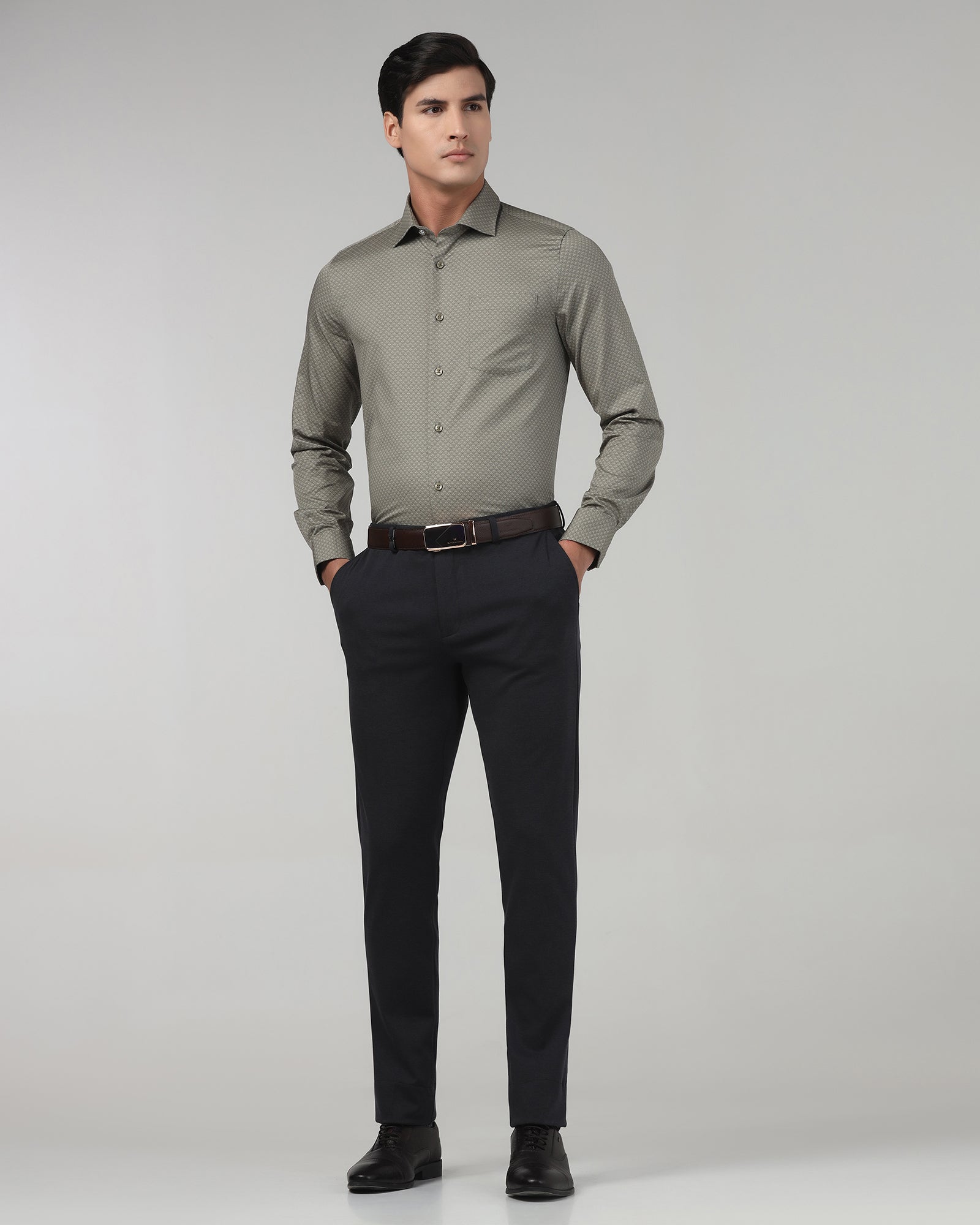 CLEAN FRONT SUPER SLIM FIT DOBBY TROUSER