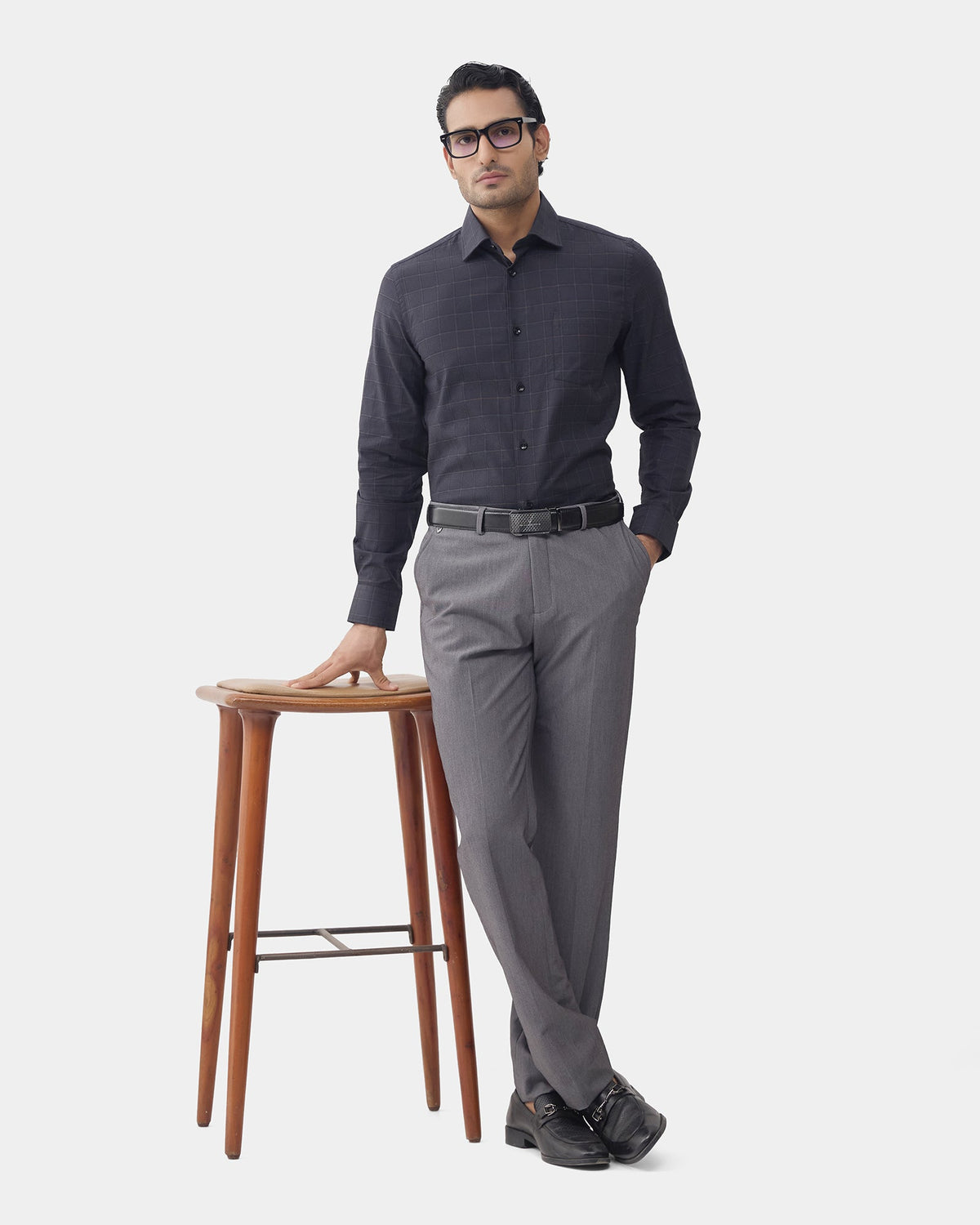 Grey Solid Trouser - Claret