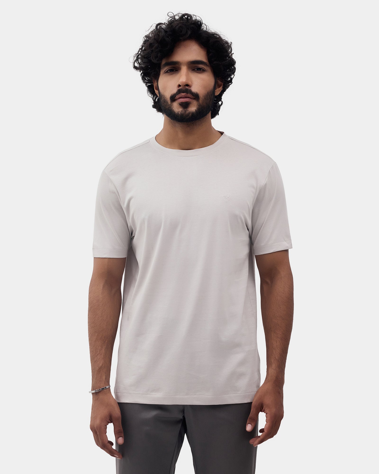SHORT SLEEVE SLIM FIT SOLID T-SHIRT