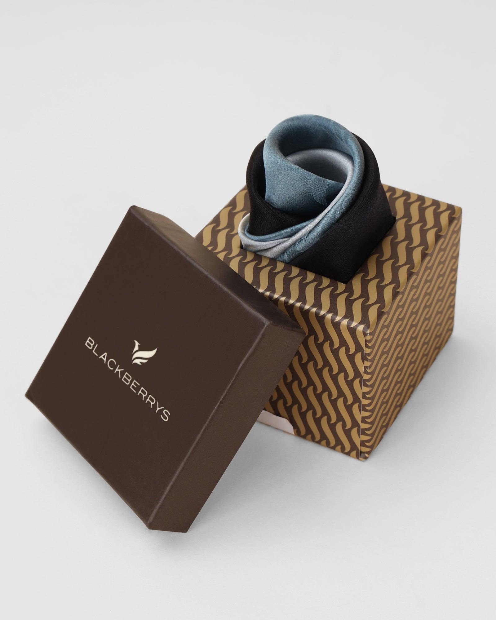 Pocket Square In Black and Grey (New Teddy) - Blackberrys