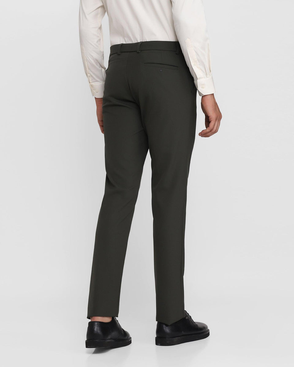 Get Basic Solid Formal Pant Suit at ₹ 3790