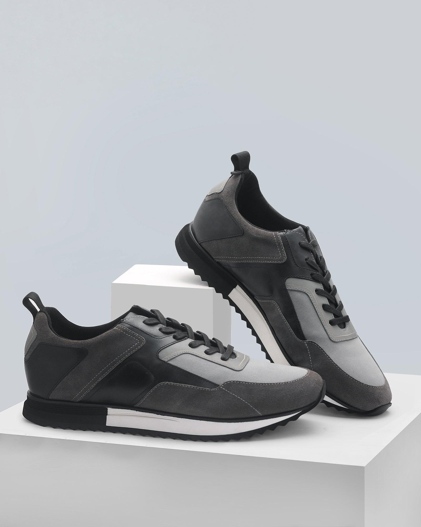 Textured Sneakers In Grey (Olen)