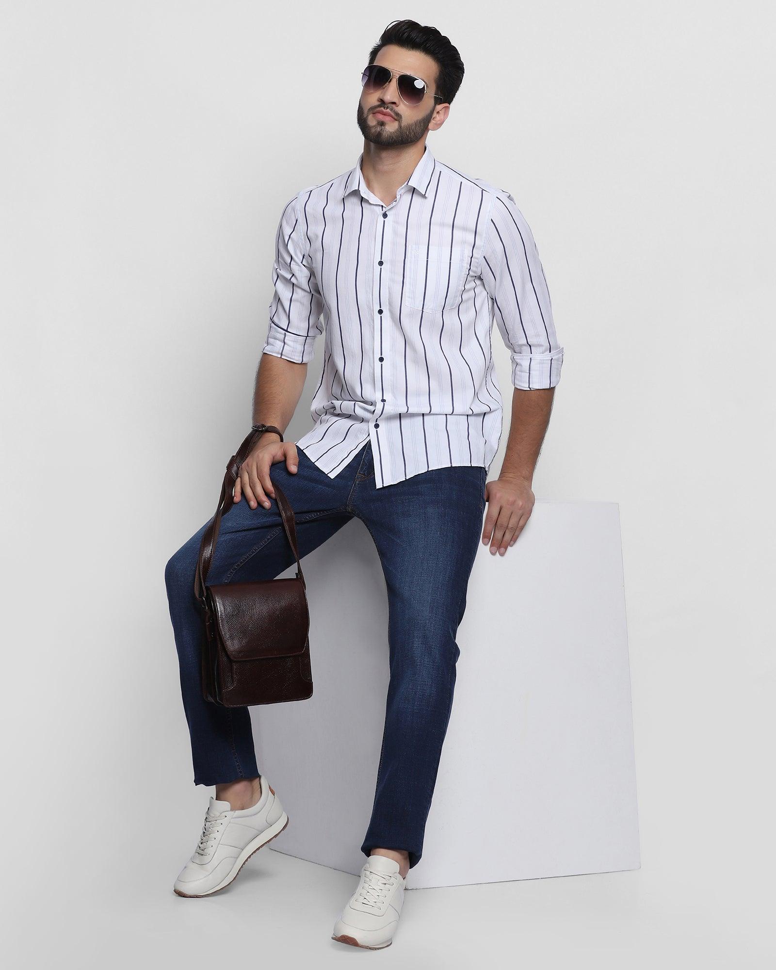 Casual Jeans In Indigo Buff Fit (Passy) - Blackberrys