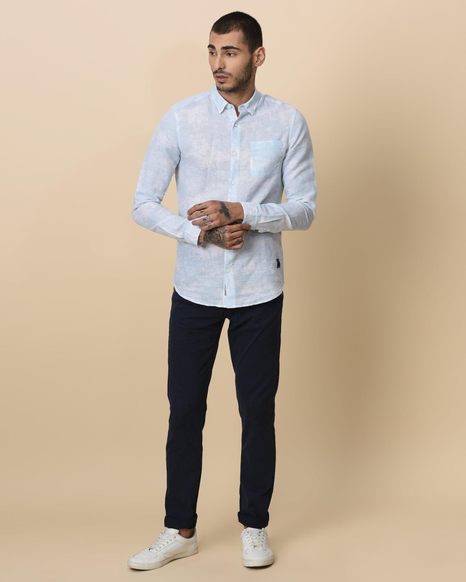 Reynold Casual Khakis In Deep Navy