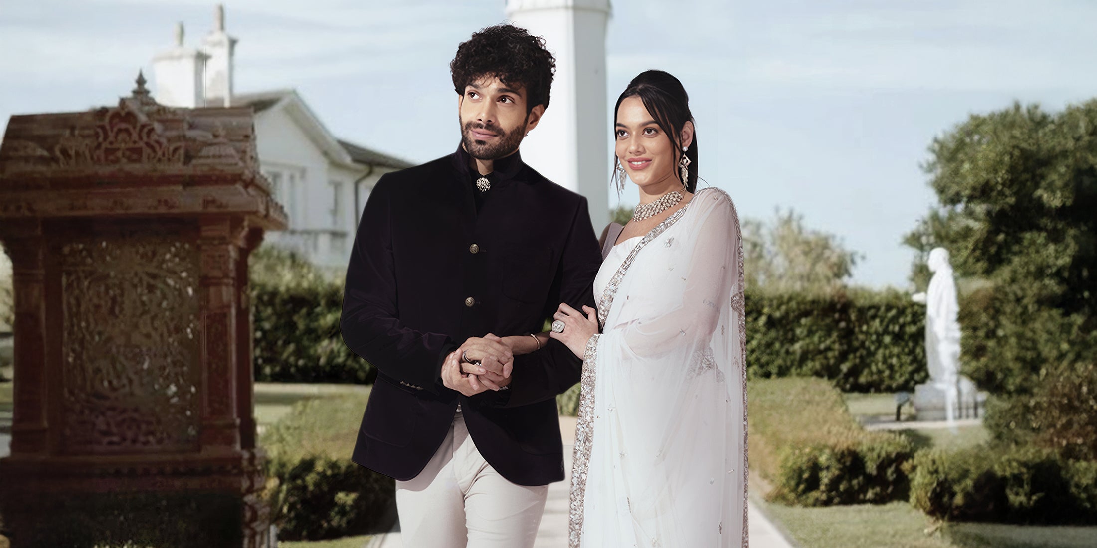 Bandhgala Suits in Destination Weddings: The Ideal Attire For Royal Wedding Celebrations