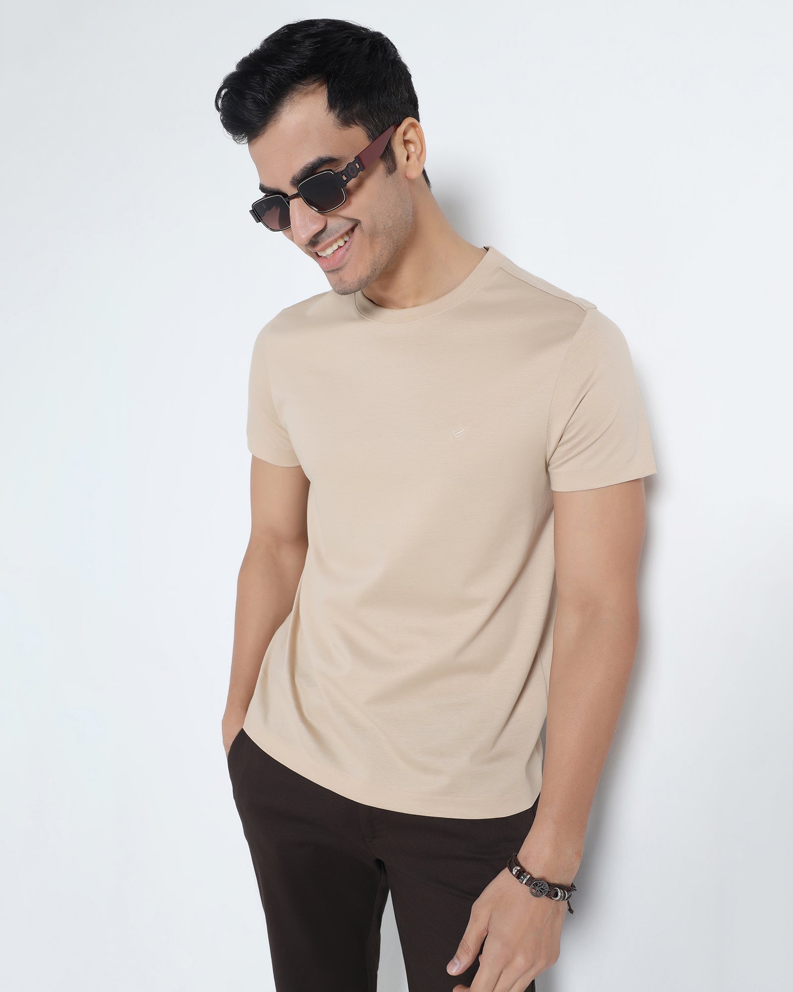 Beige Crew Neck Solid T-Shirt - Peralta