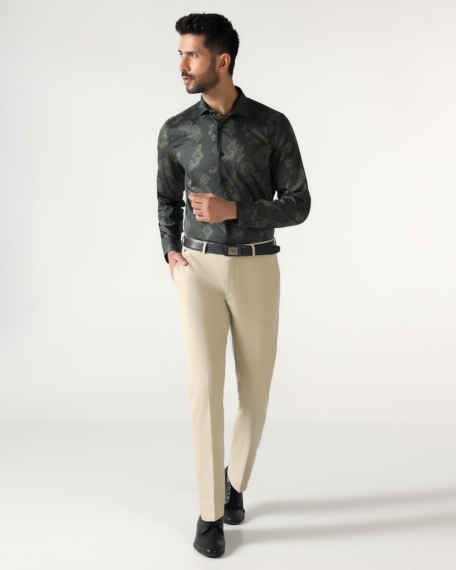 Beige Solid Trouser - Roku