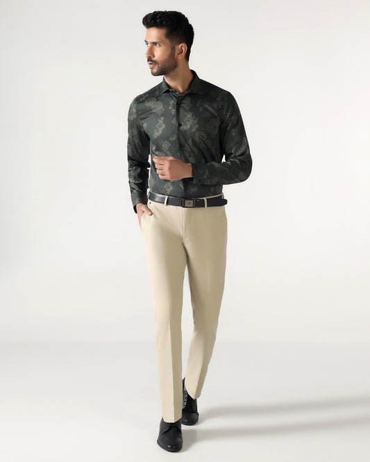 Beige Solid Trouser - Roku