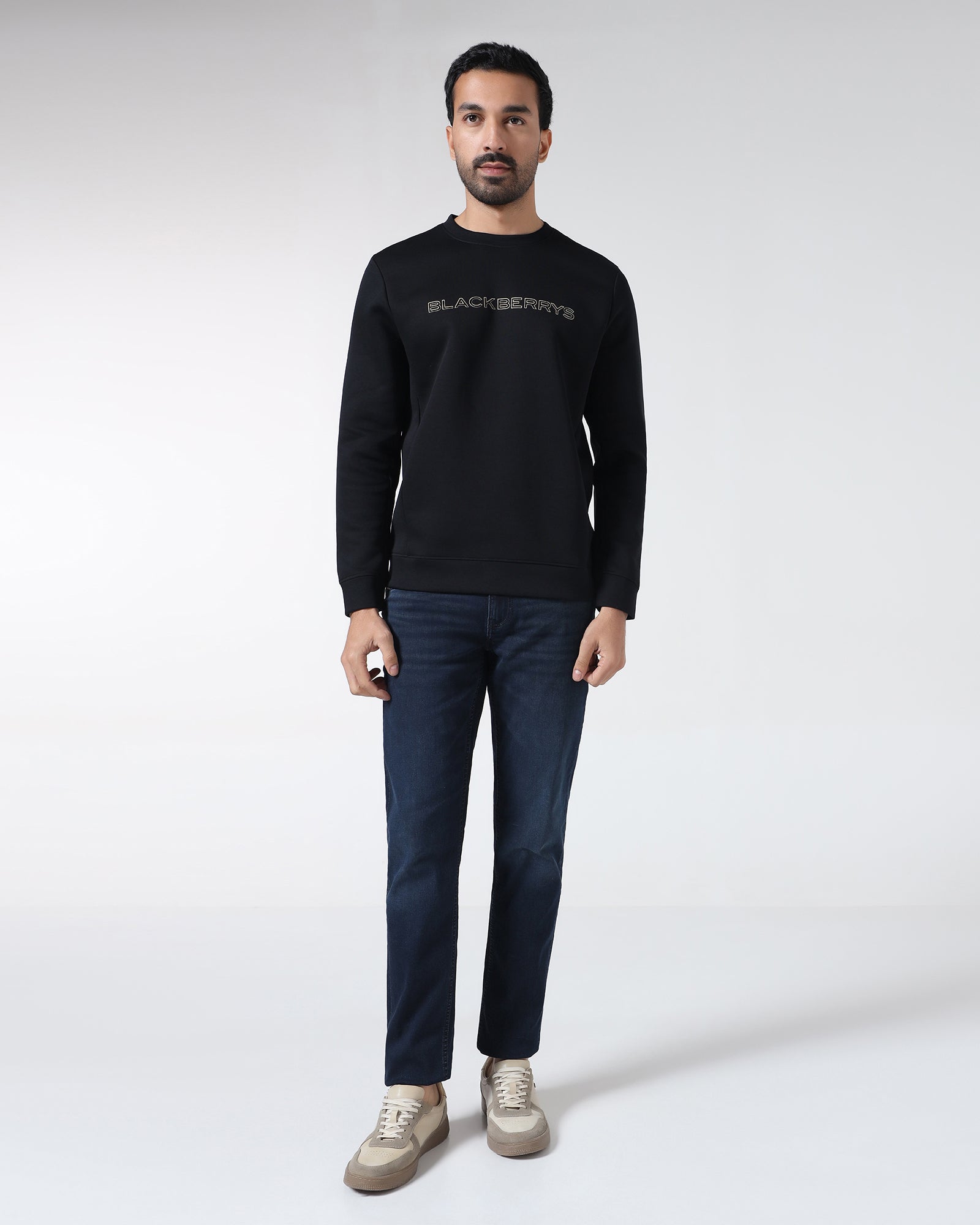 Black Crew Neck Solid Sweatshirt - Rio