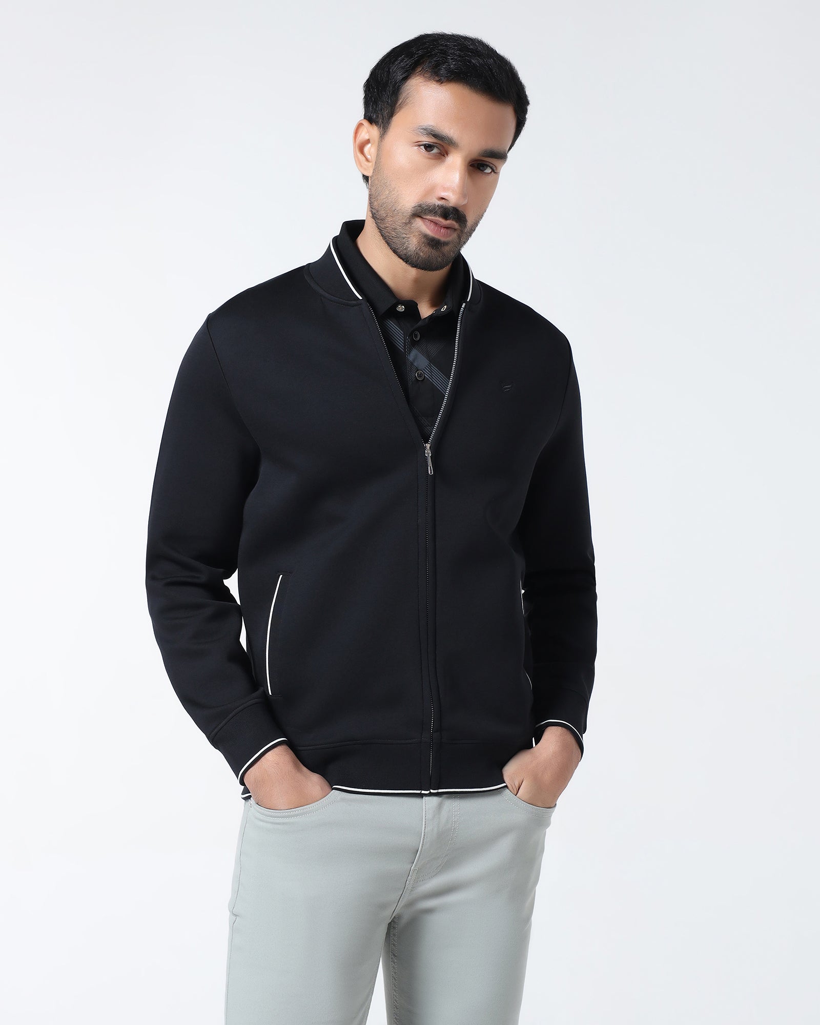 Black Hoodie Solid Sweatshirt - Morgo