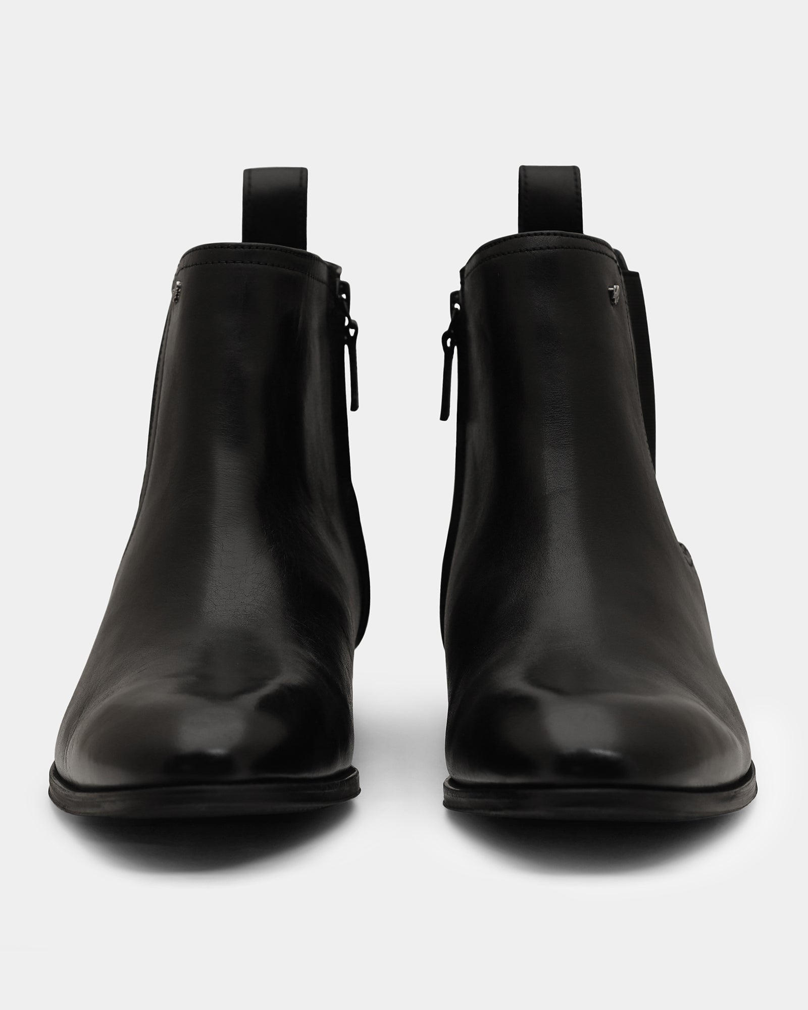 Black Solid Boots - Wrayy
