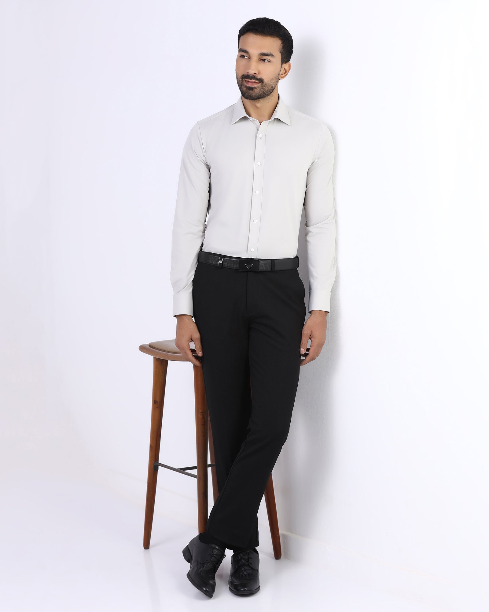 Black Solid Trouser - Hender