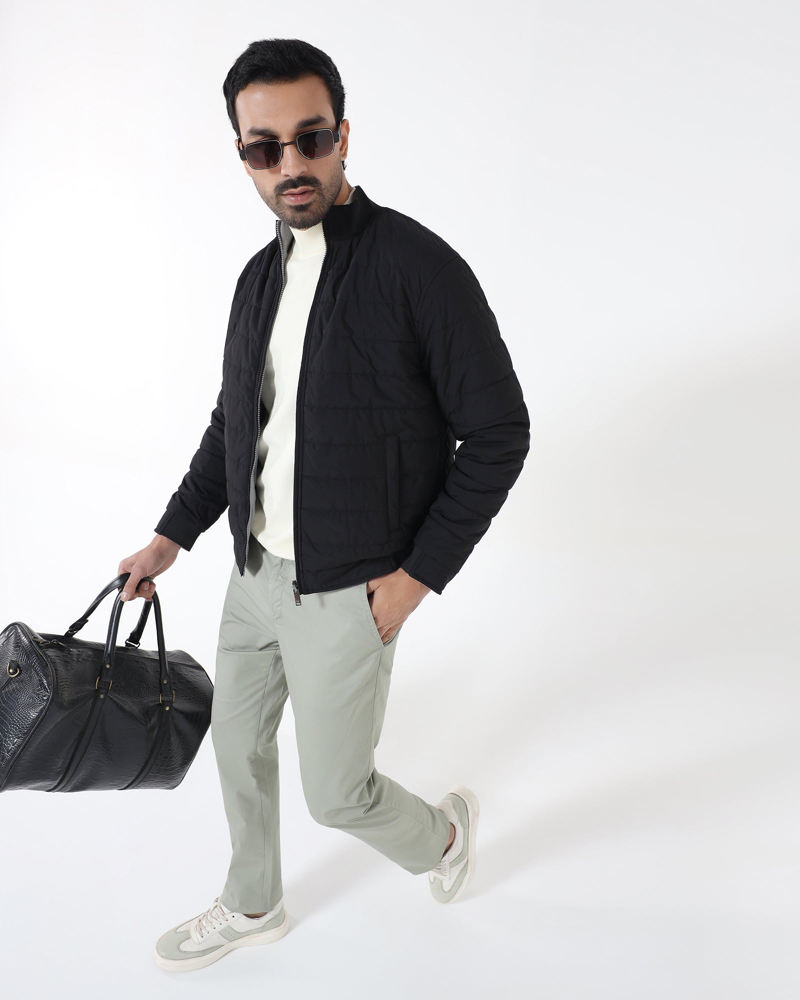 Black Reversible Solid Zipper Jacket - Fietro