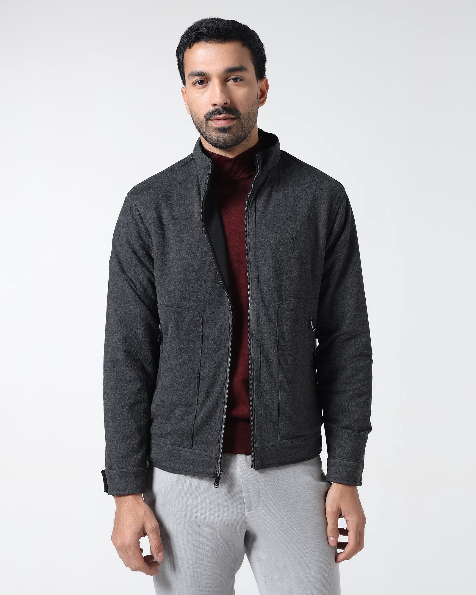 Black Solid Zipper Jacket - Yulin