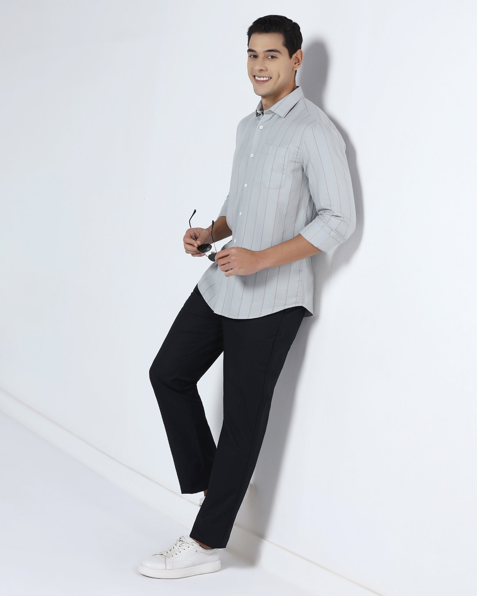 Black Textured Khaki - Oak