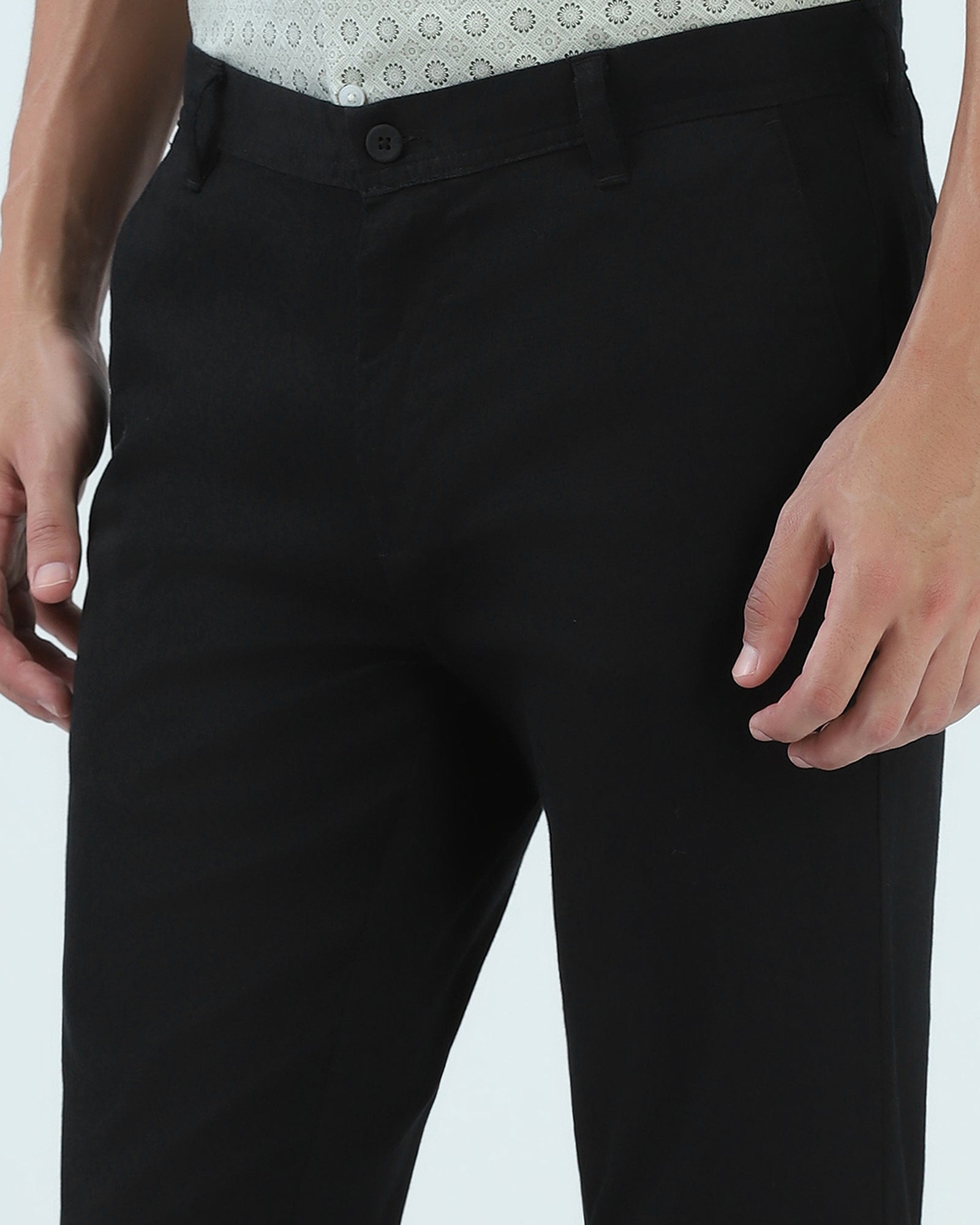 Black Textured Khakis - Fint