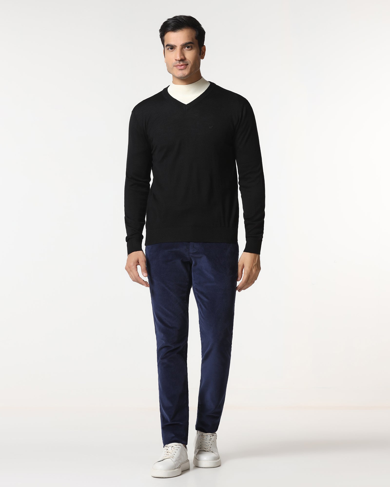 Black V-Neck Solid Sweater - Kenny