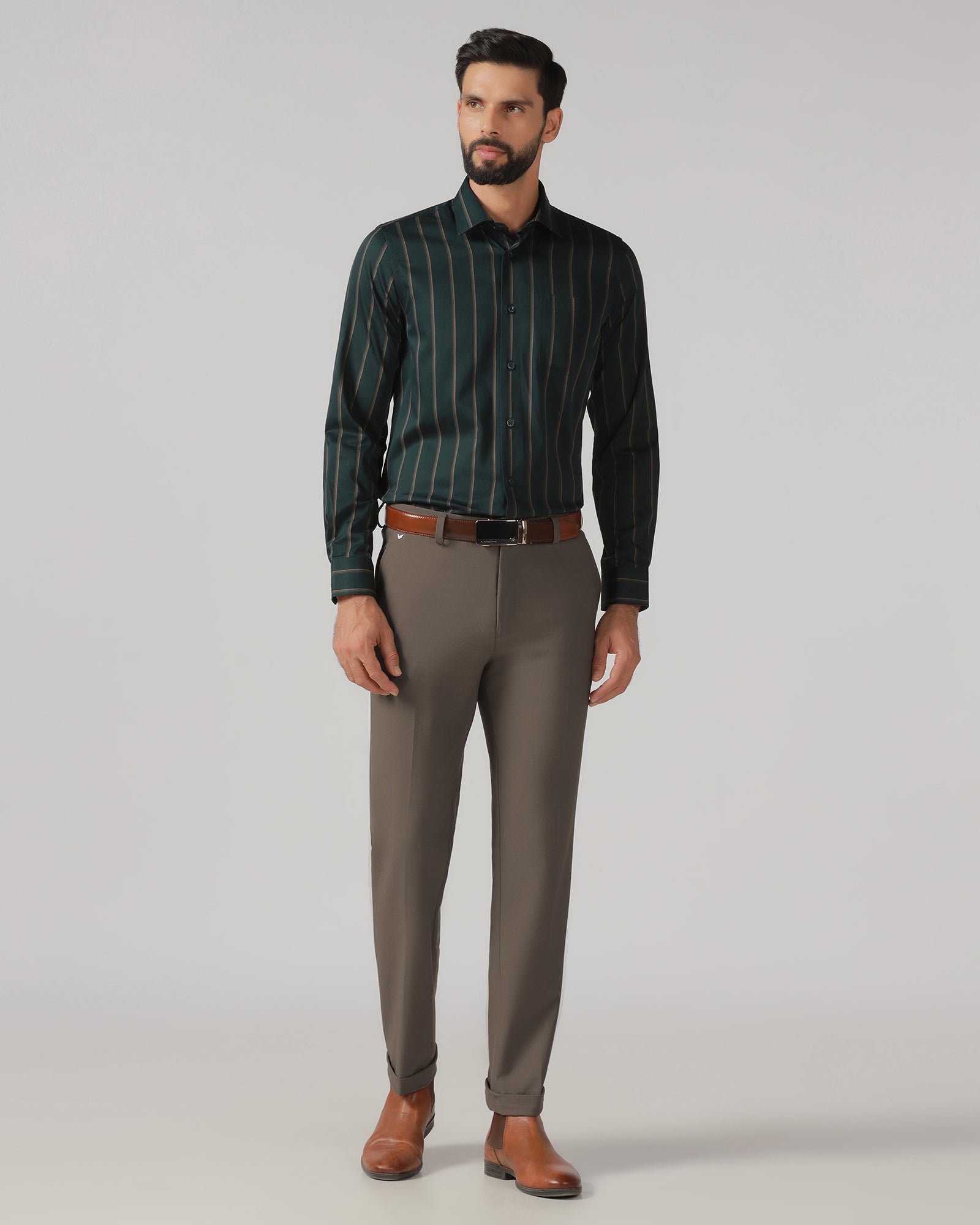 Brown Relaxed Fit Solid Trouser - Tanqueray