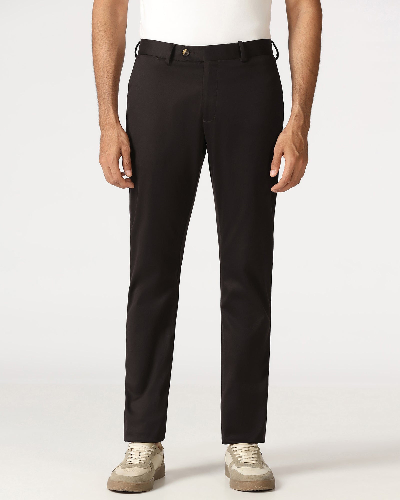 Brown Solid Khakis - Thale