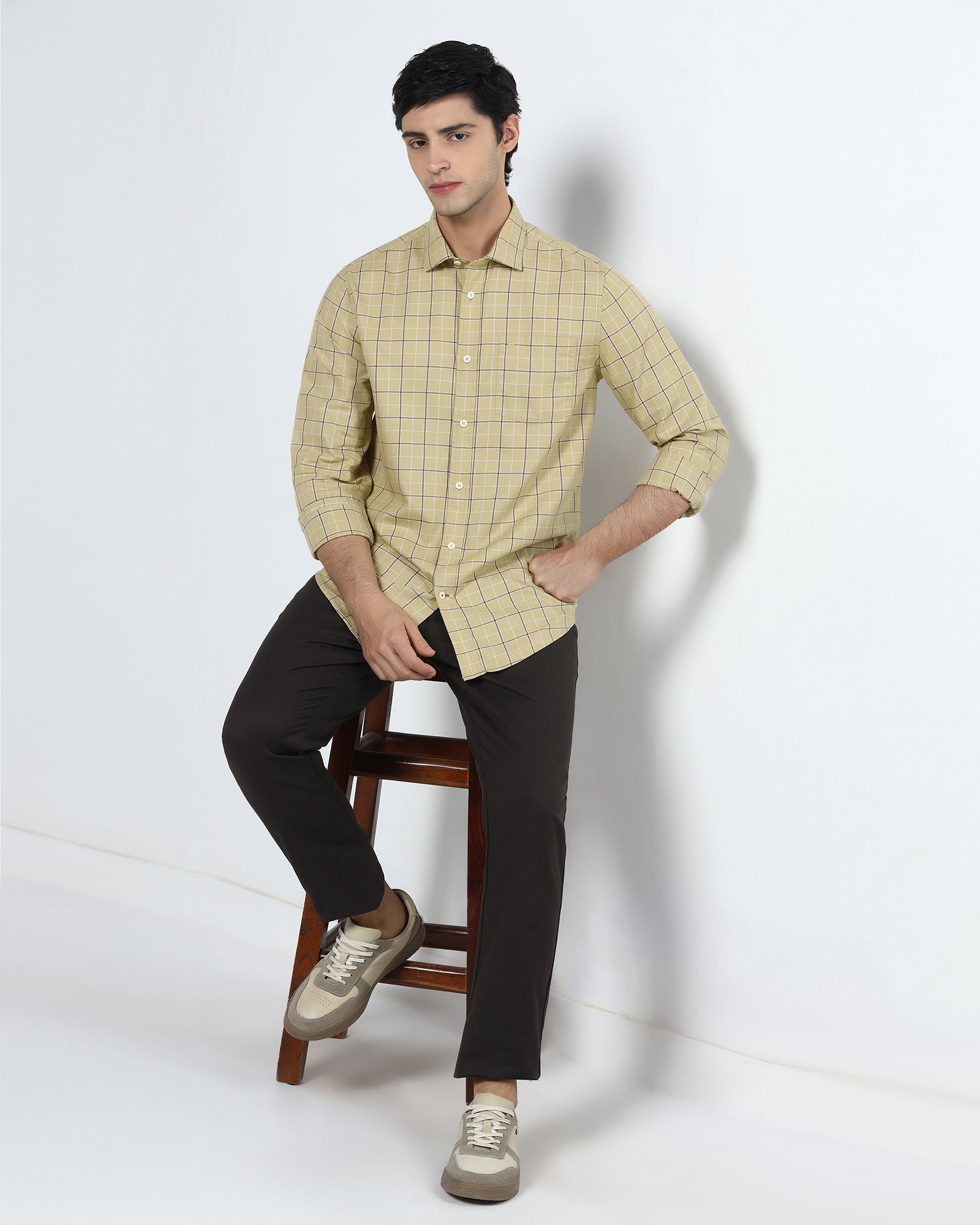 Brown Textured Khaki - Petral