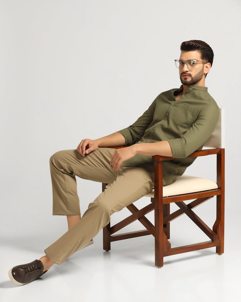 Casual Olive Solid Shirt - Colt