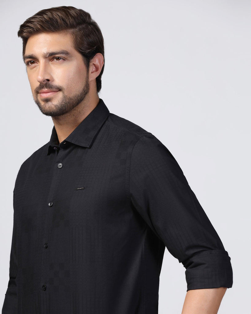 Casual Black Textured Shirt - Forest