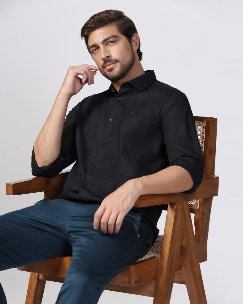 Casual Black Textured Shirt - Forest