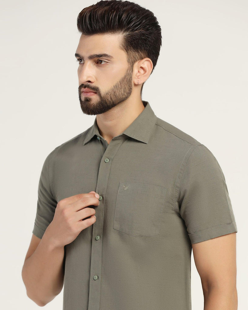 Linen Casual Half Sleeve Olive Solid Shirt - Salmon