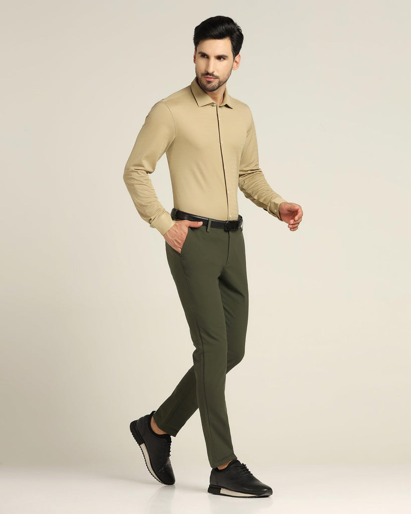 TechPro Slim Fit B-91 Casual Dark Olive Solid Khakis - Guss