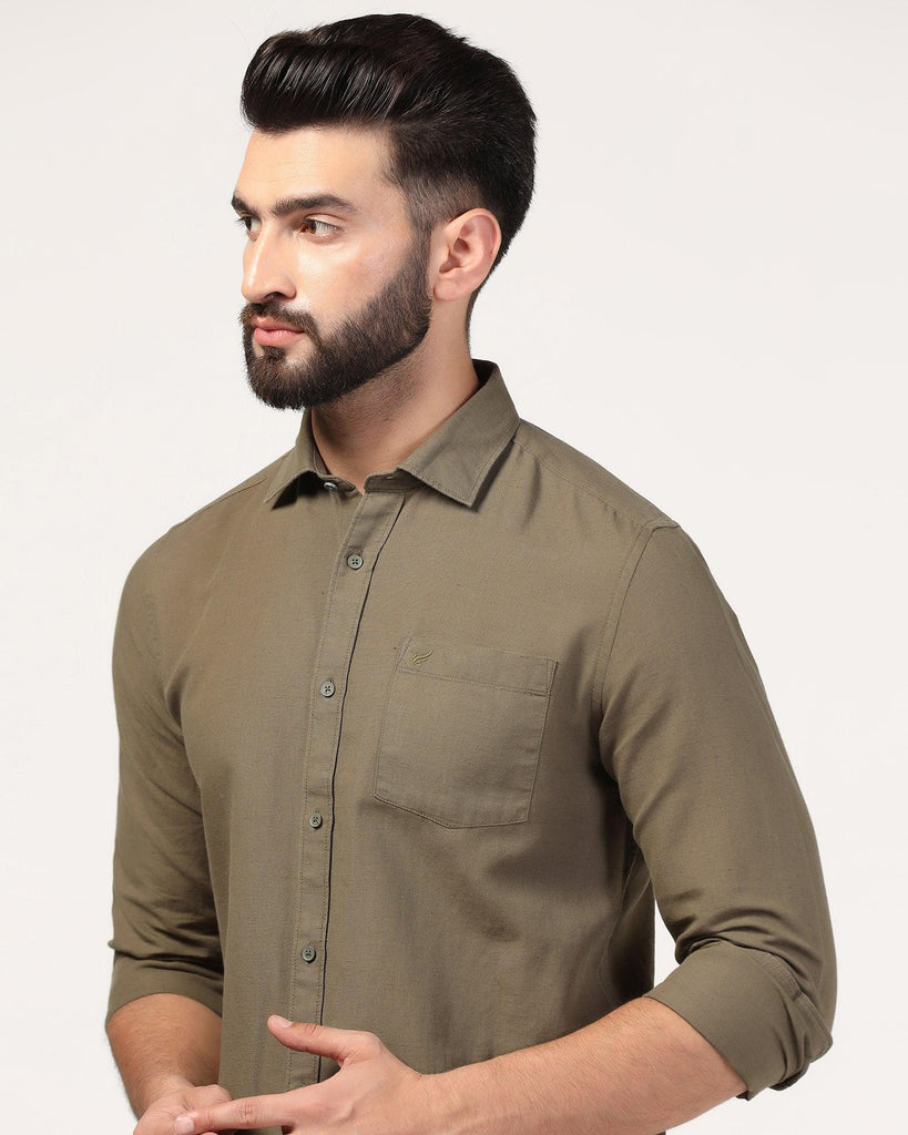 Casual Olive Solid Shirt - Lang