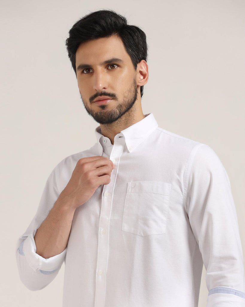 Casual White Solid Shirt - Ronic